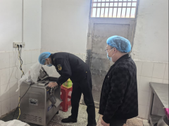 <b>巫溪县市场监管局紧扣春季“开学季”这一环节</b>